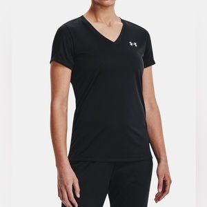 Under Armour Heat Gear Loose Fit V Neck Tee Size XS